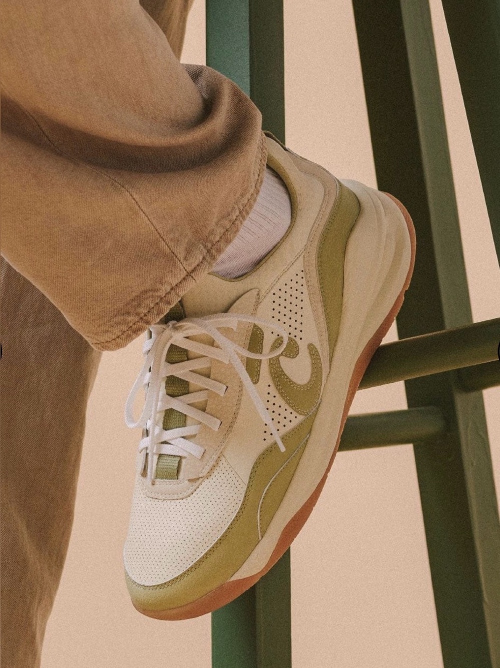 Clove Men's Strada in Antique White / Sage / Gum, Size 12 - NEW, Healthcare